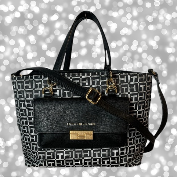 Tommy Hilfiger Handbags - Tommy Hillfiger Tiffany II Tote